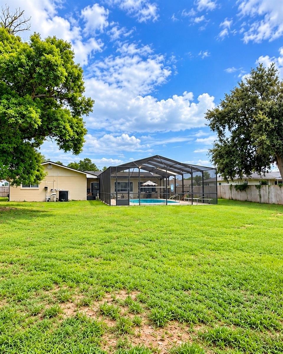 9 WINTERSET DR