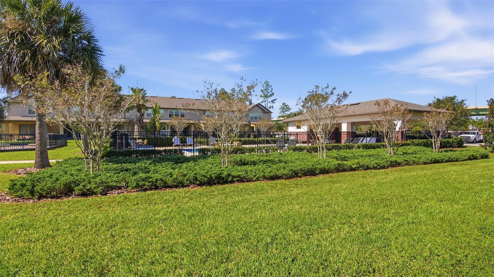 EMERSON NORTH TWNHMS - Residential