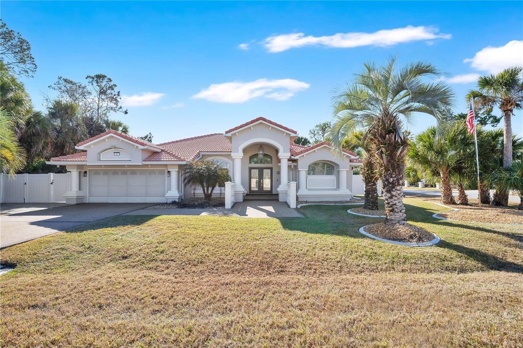 Photo of 2 Coventry Place, Palm Coast, FL 32137 (MLS # FC315933)