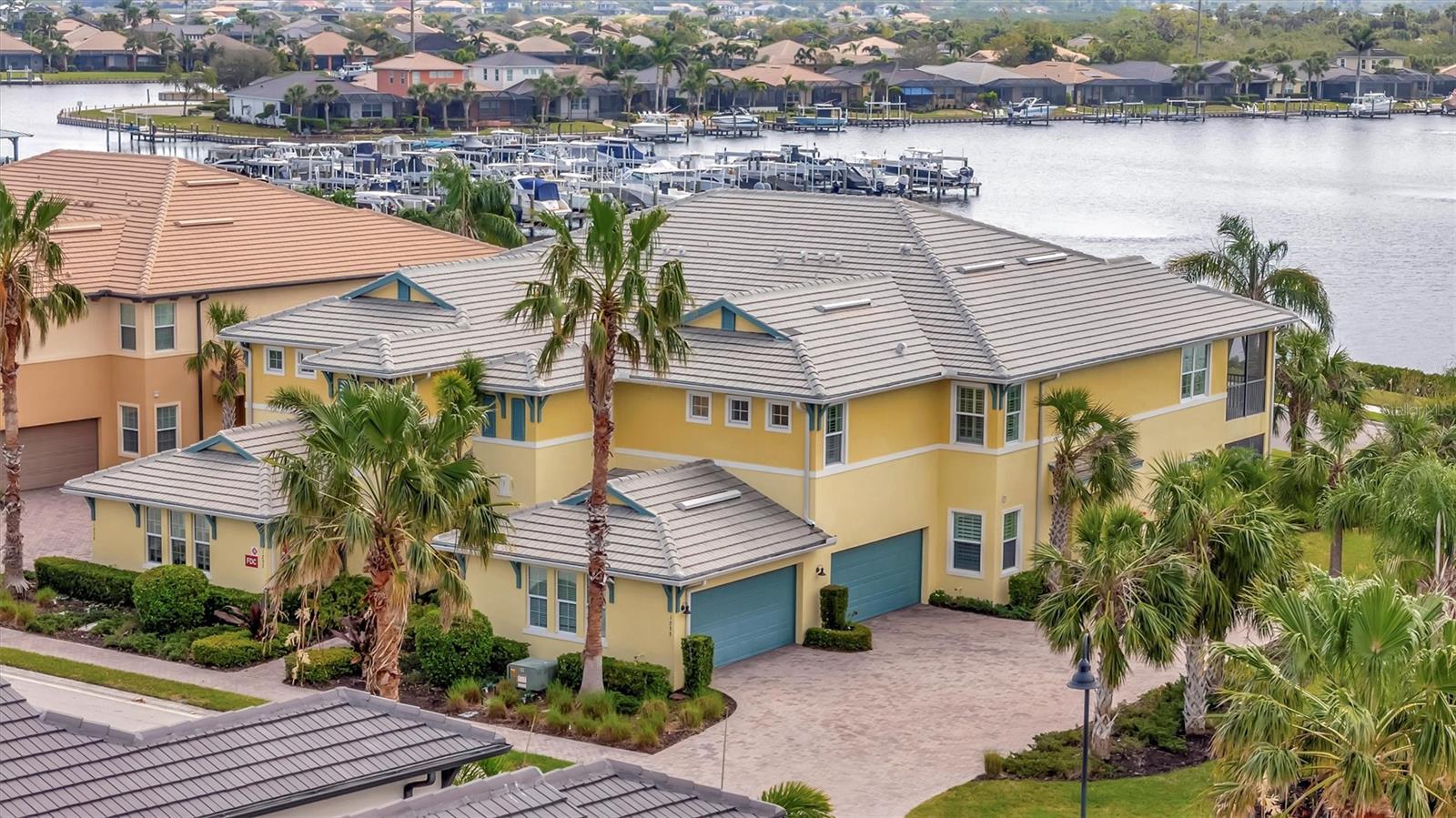 1235 RIVERSCAPE STREET 1235