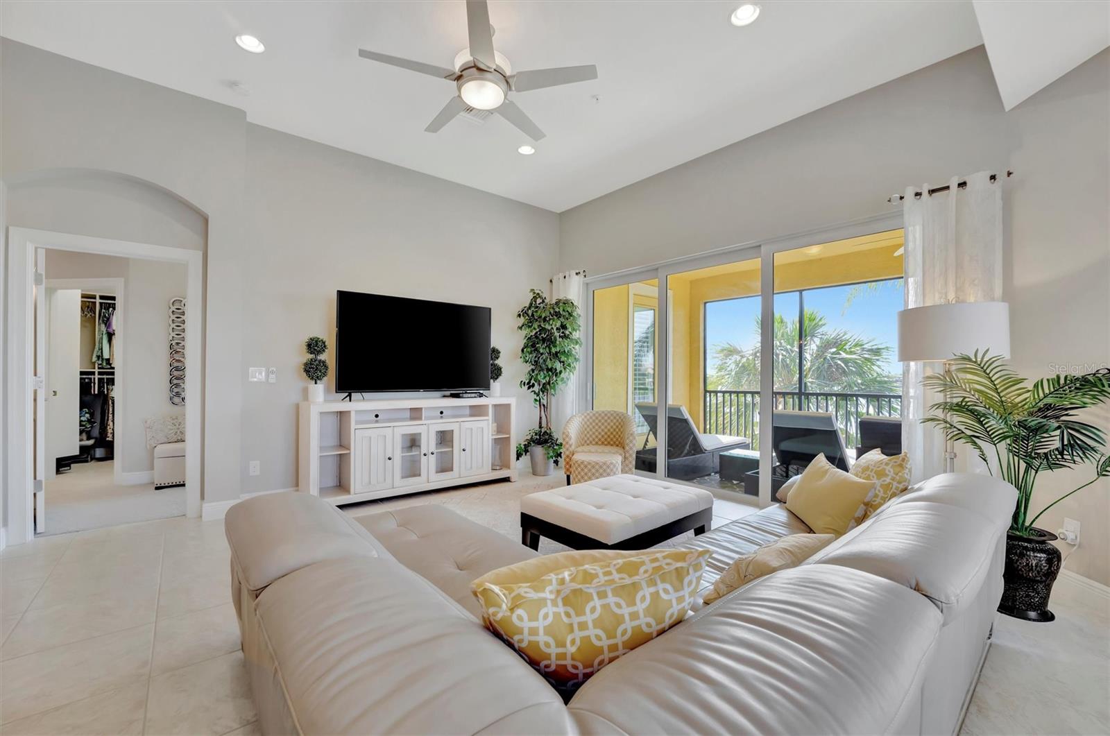 1235 RIVERSCAPE STREET 1235