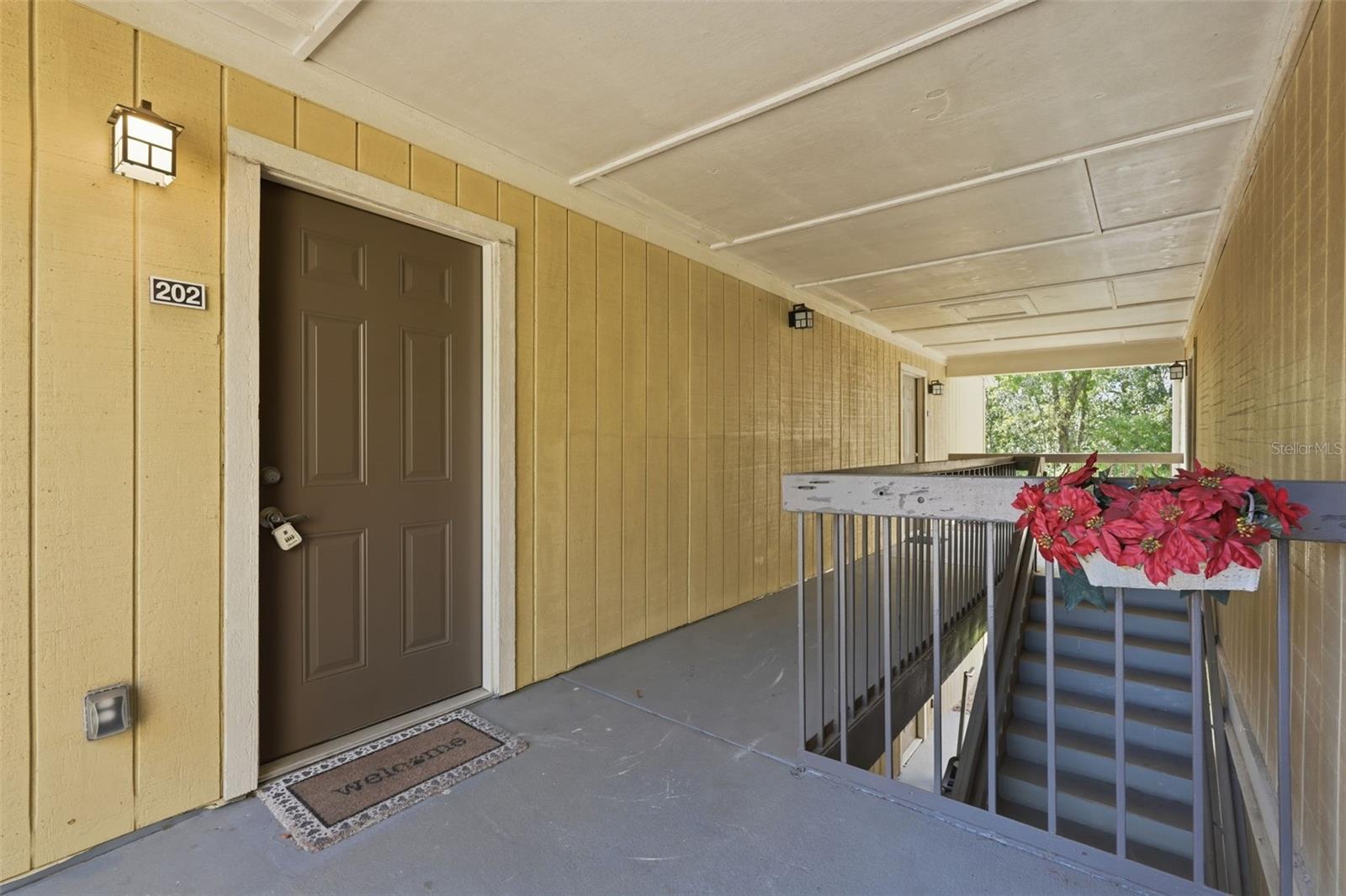 STONE CREEK POINTE A CONDOMINI - Residential