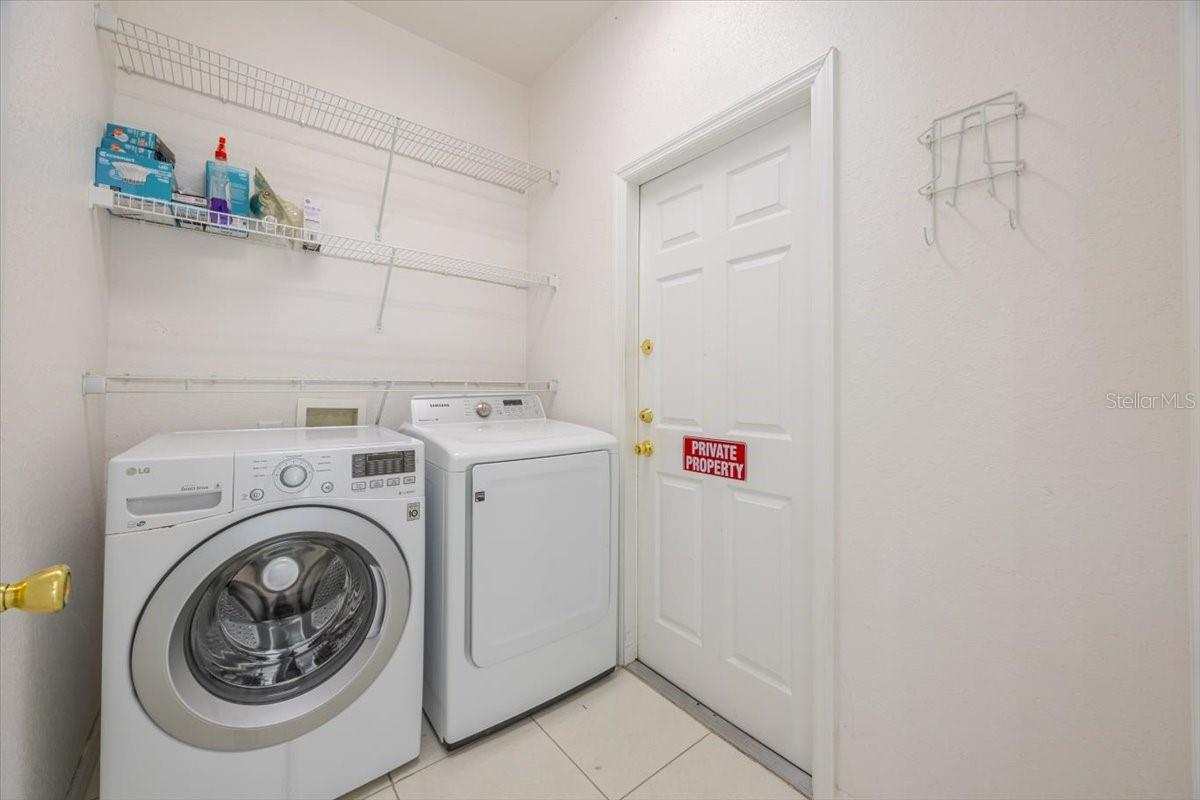 HIGHLANDS RESERVE PHASES 3A & 3B - Residential Lease