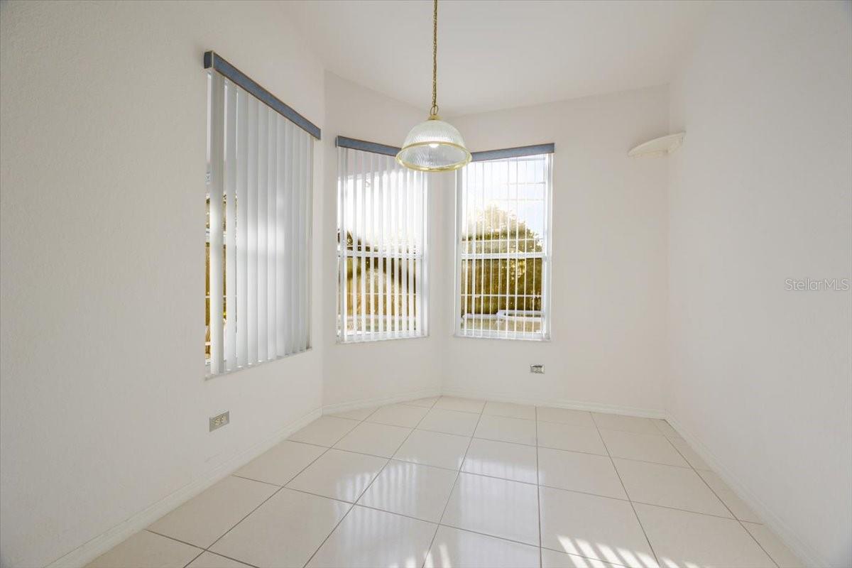 HIGHLANDS RESERVE PHASES 3A & 3B - Residential Lease