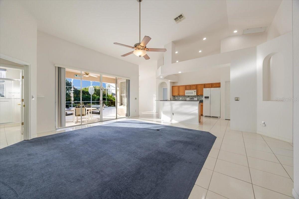 HIGHLANDS RESERVE PHASES 3A & 3B - Residential Lease