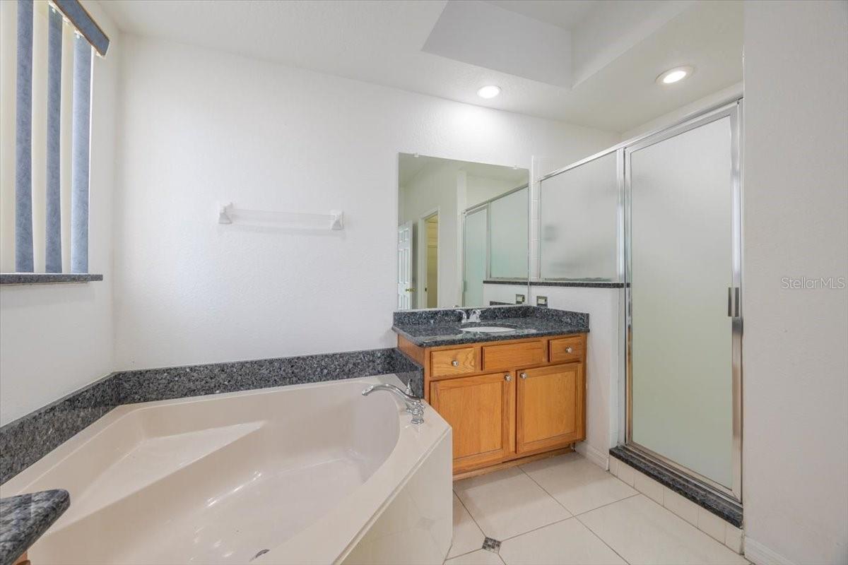 HIGHLANDS RESERVE PHASES 3A & 3B - Residential Lease