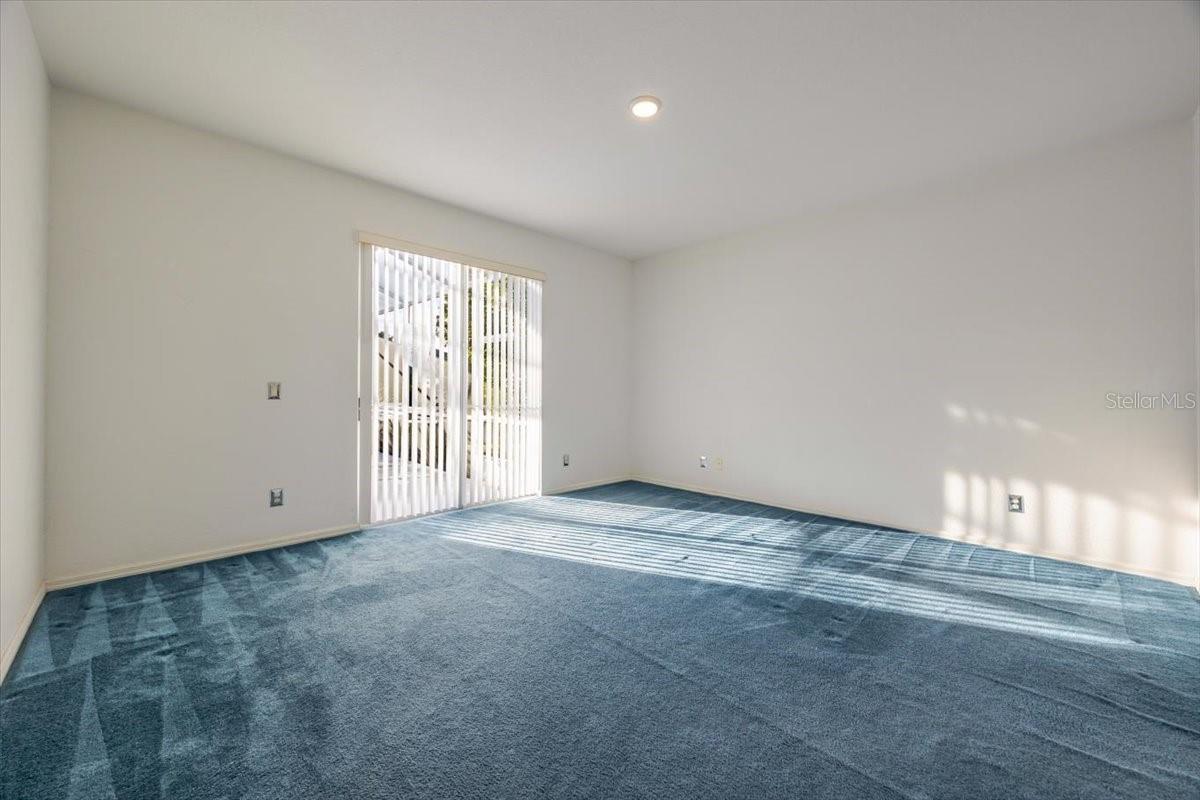 HIGHLANDS RESERVE PHASES 3A & 3B - Residential Lease