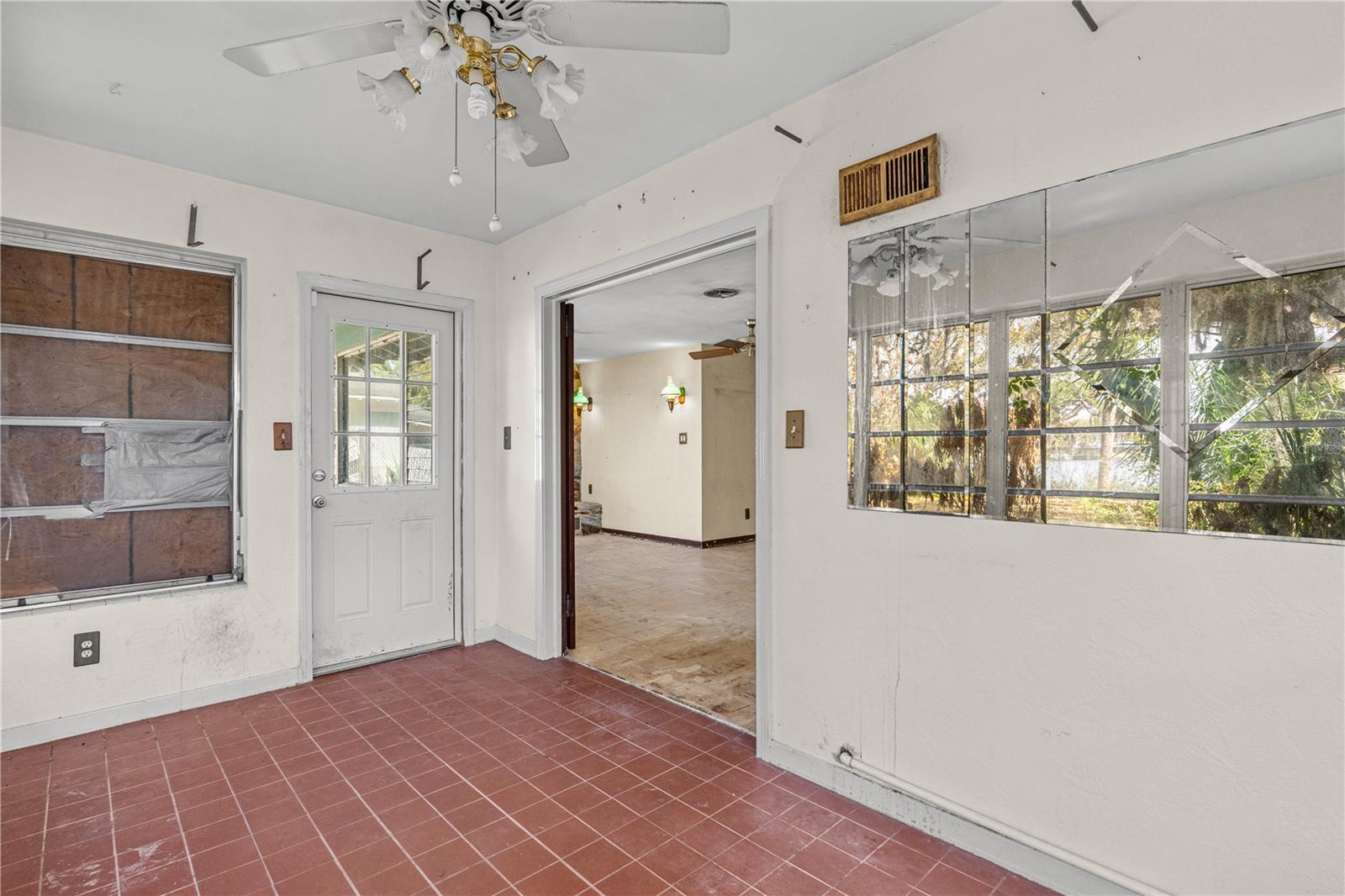 HARBOR OAKS UNIT 01 - Residential