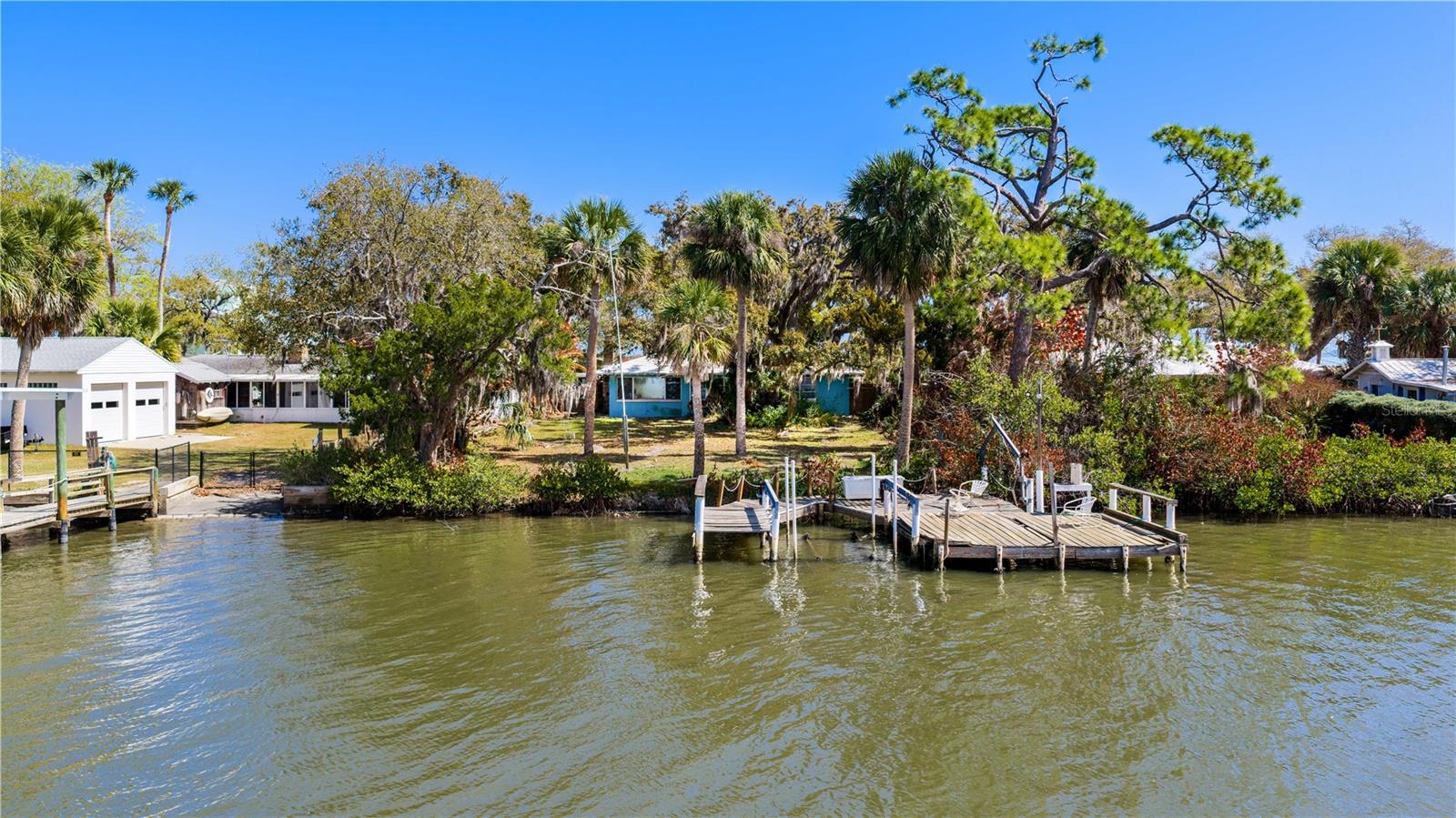 HARBOR OAKS UNIT 01 - Residential