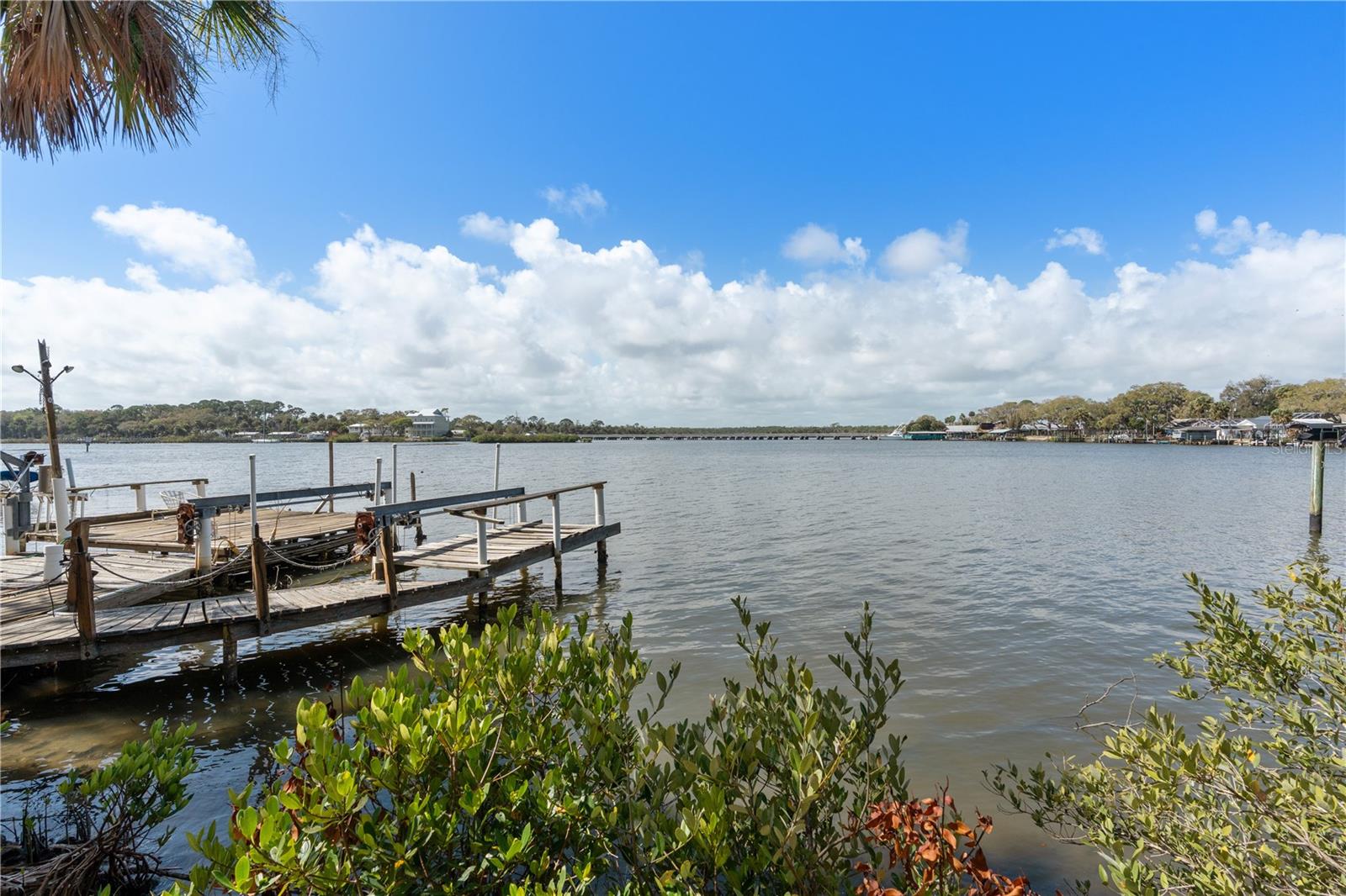 HARBOR OAKS UNIT 01 - Residential