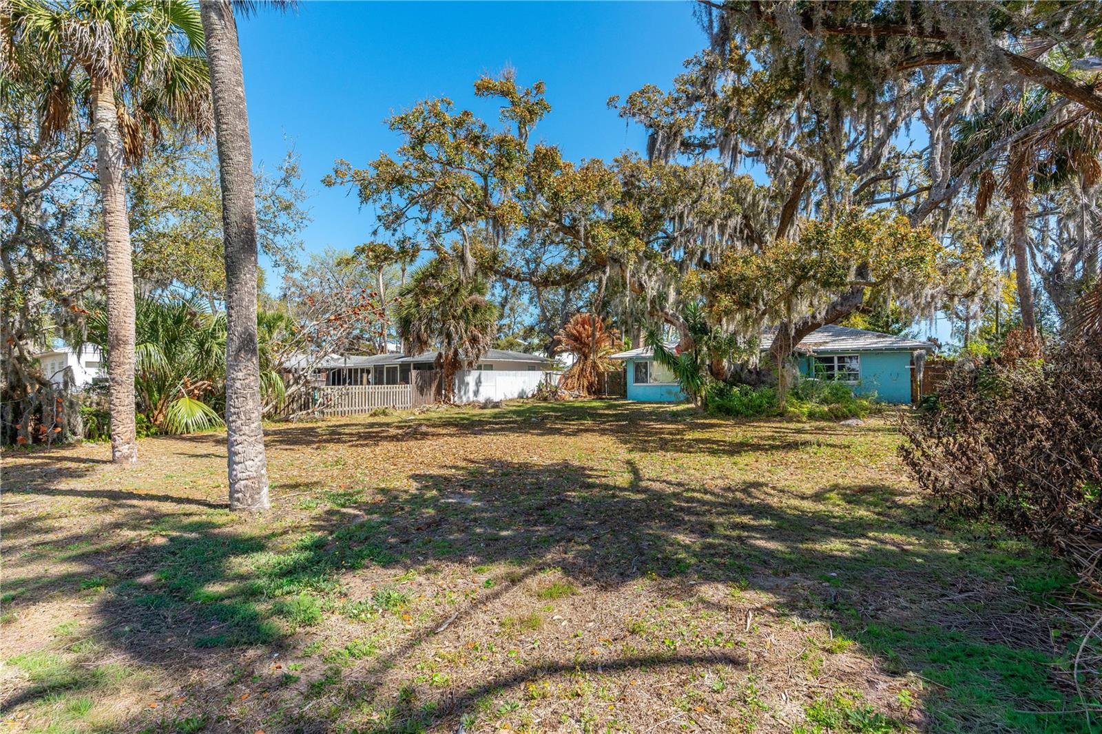 HARBOR OAKS UNIT 01 - Residential