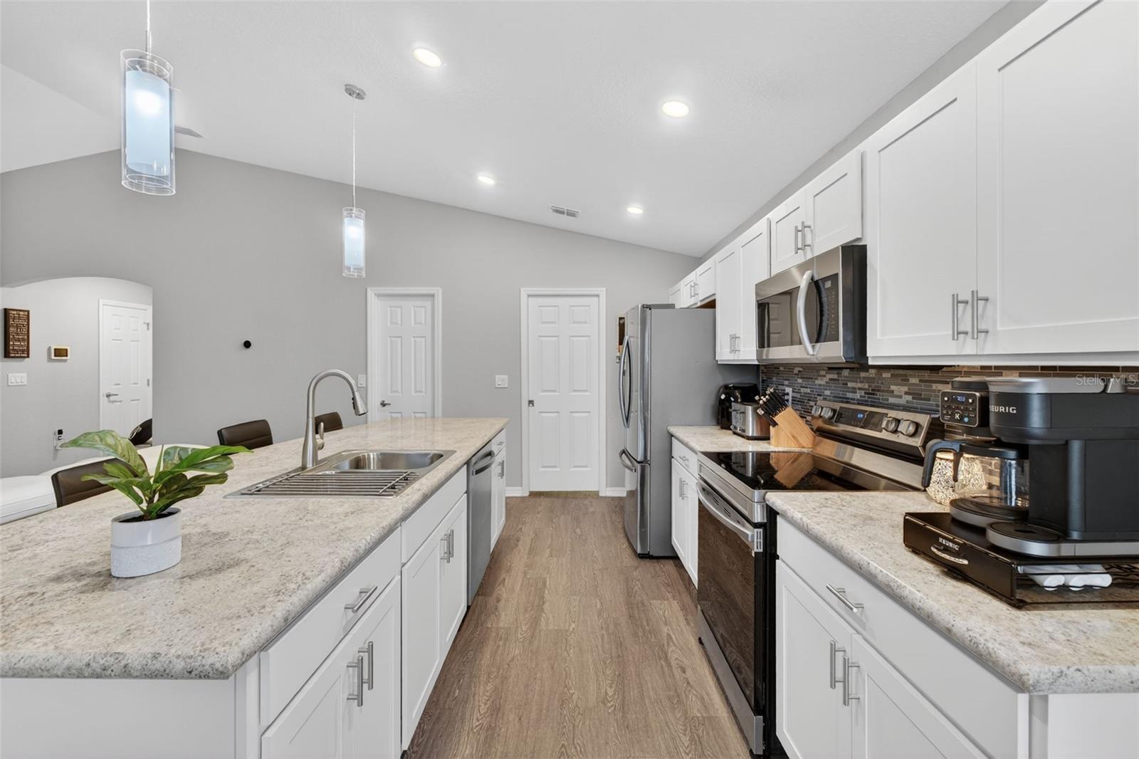 HIGHLAND MEADOWS PHASE 7 - Residential