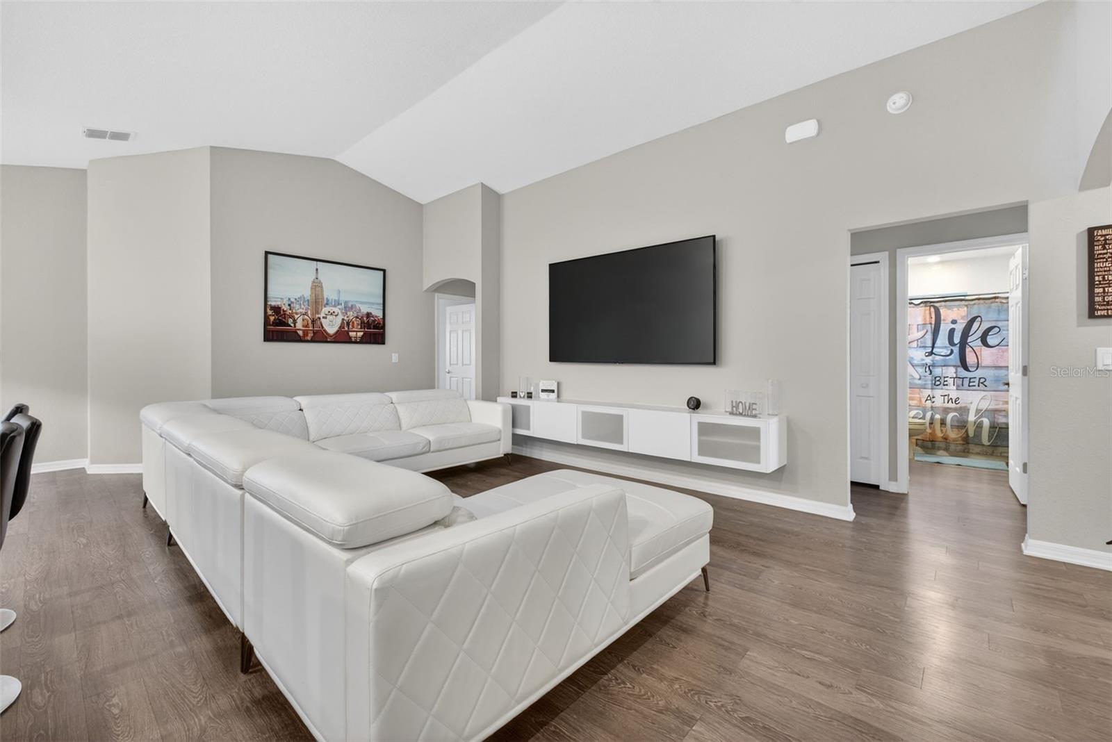 HIGHLAND MEADOWS PHASE 7 - Residential