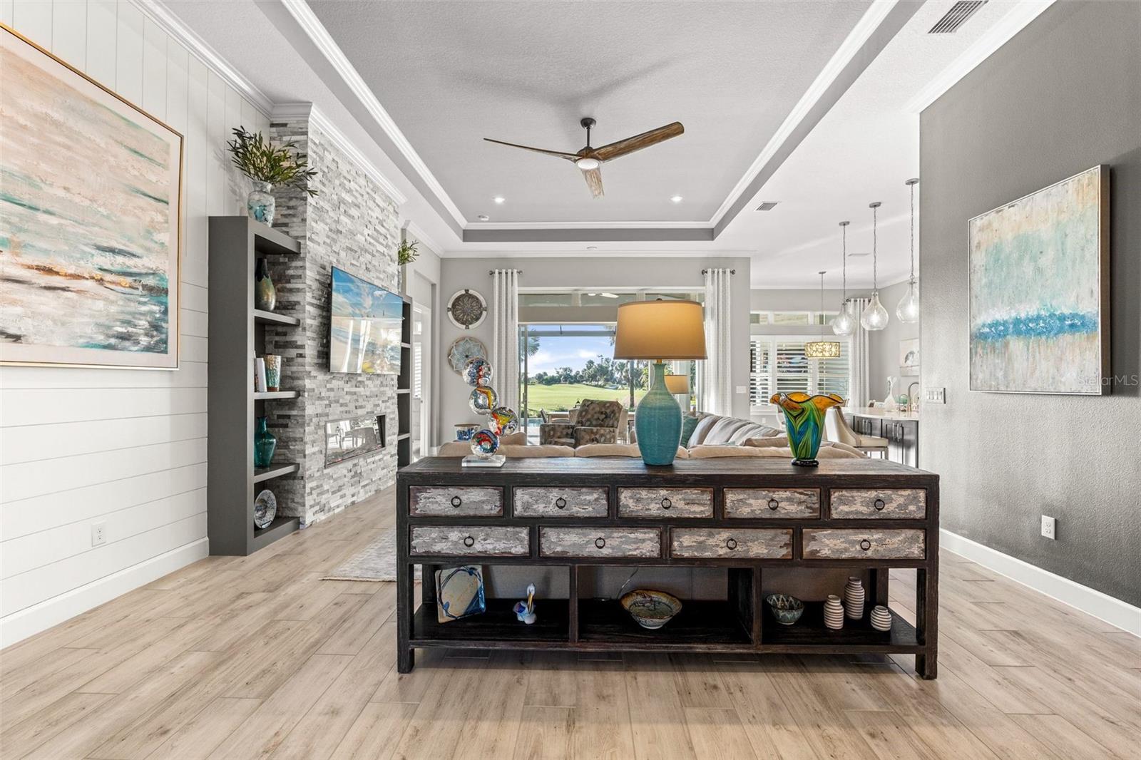 AZARIO ESPLANADE - Residential