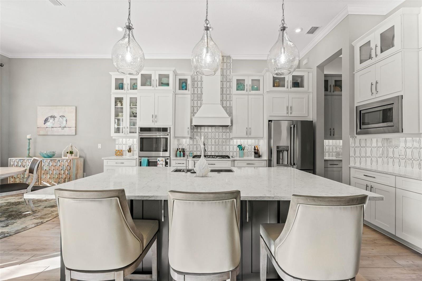 AZARIO ESPLANADE - Residential