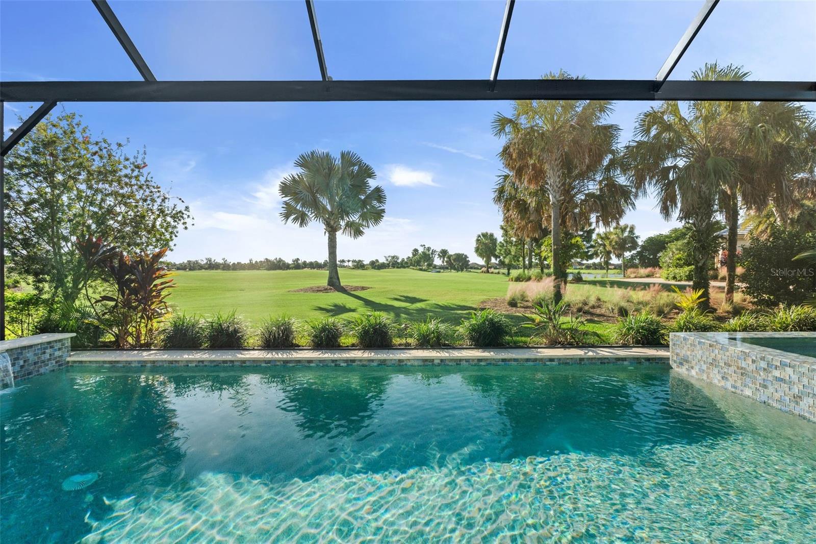 AZARIO ESPLANADE - Residential