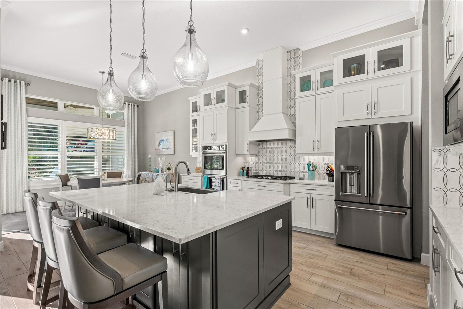 AZARIO ESPLANADE - Residential