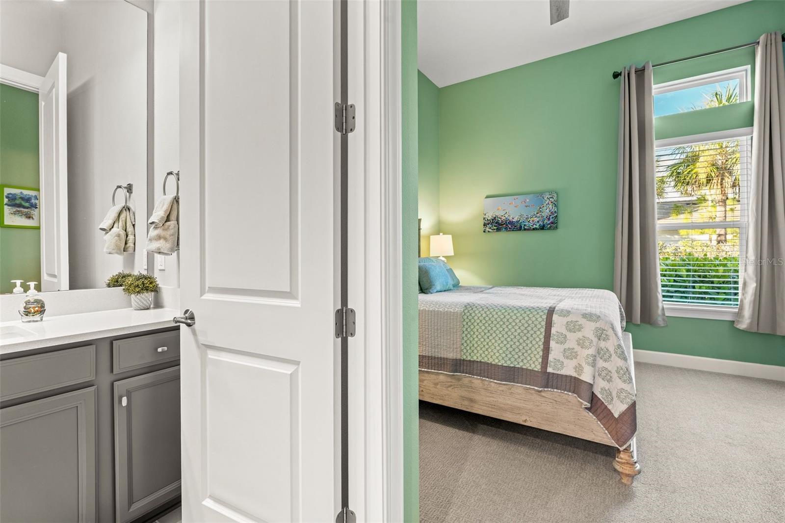 AZARIO ESPLANADE - Residential