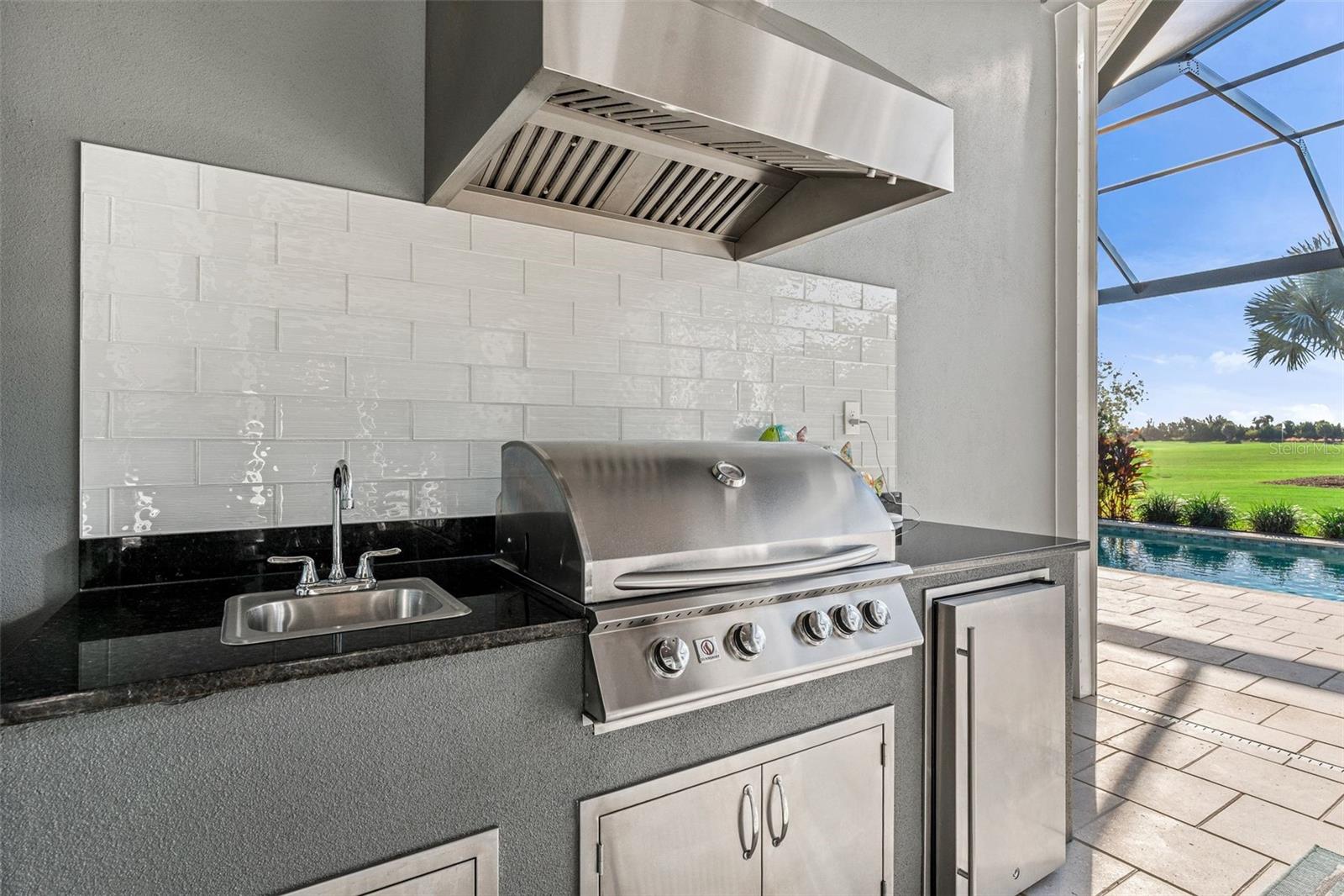 AZARIO ESPLANADE - Residential