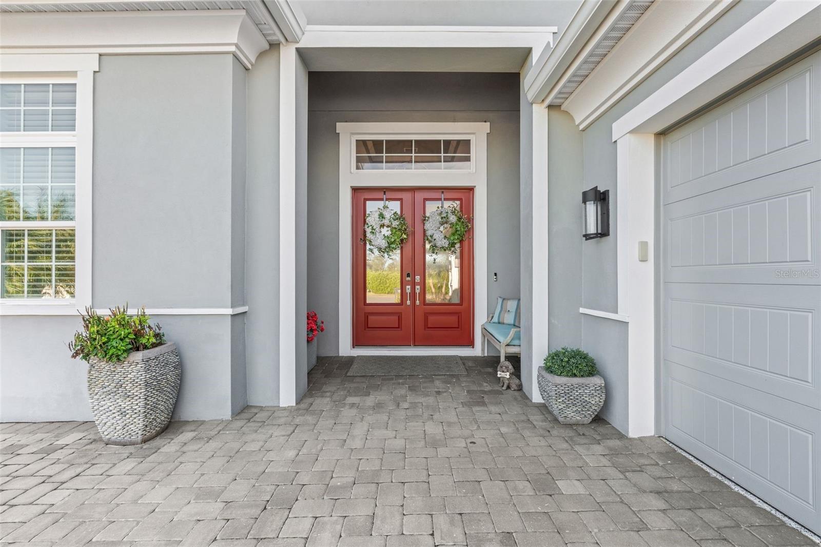 AZARIO ESPLANADE - Residential