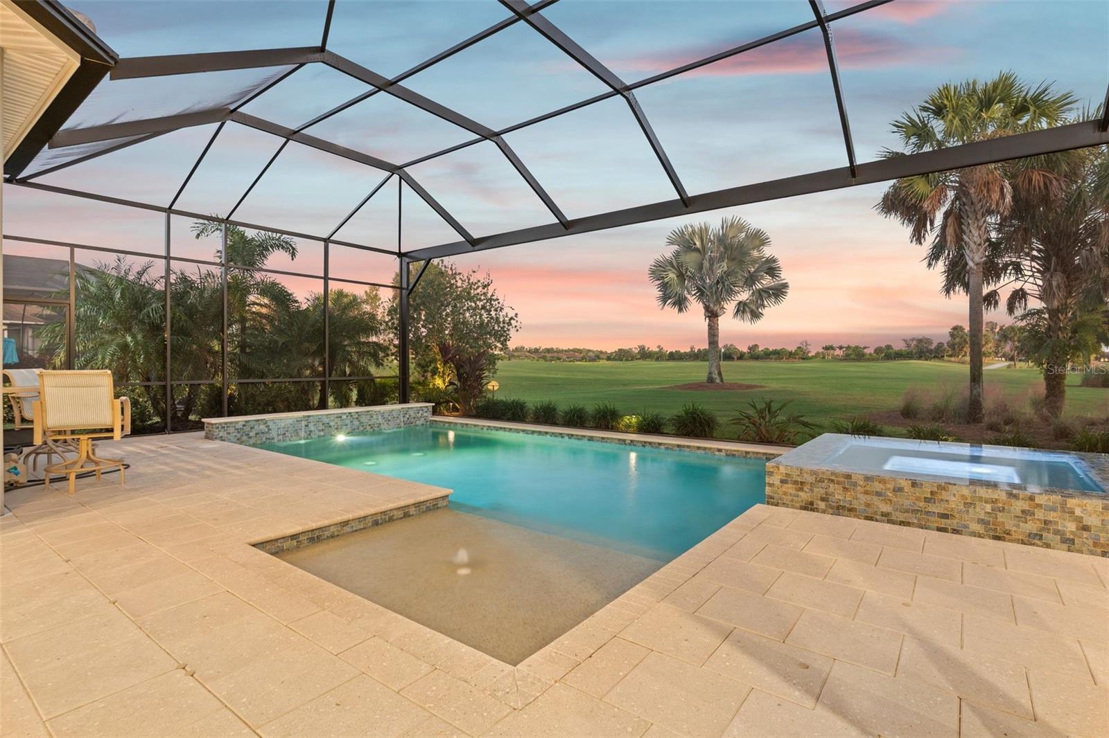 AZARIO ESPLANADE - Residential