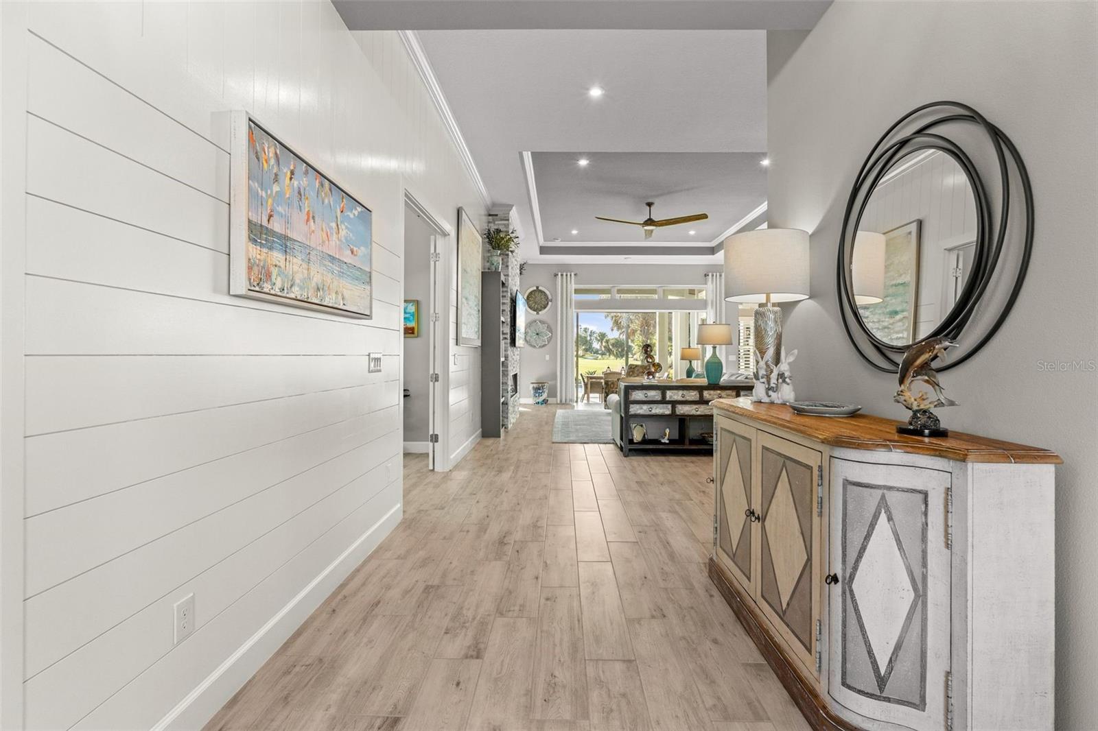 AZARIO ESPLANADE - Residential