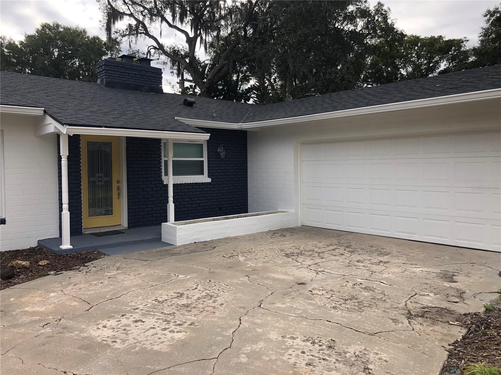 1750 CHIPPEWA TRAIL