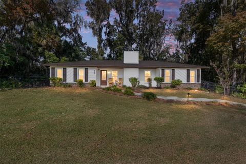Photo of 541 SW 35th Street, Ocala, FL 34471 (MLS # OM713659)