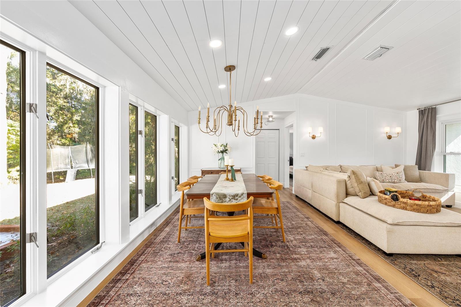 JAMES MCINTOSH SUB - Residential