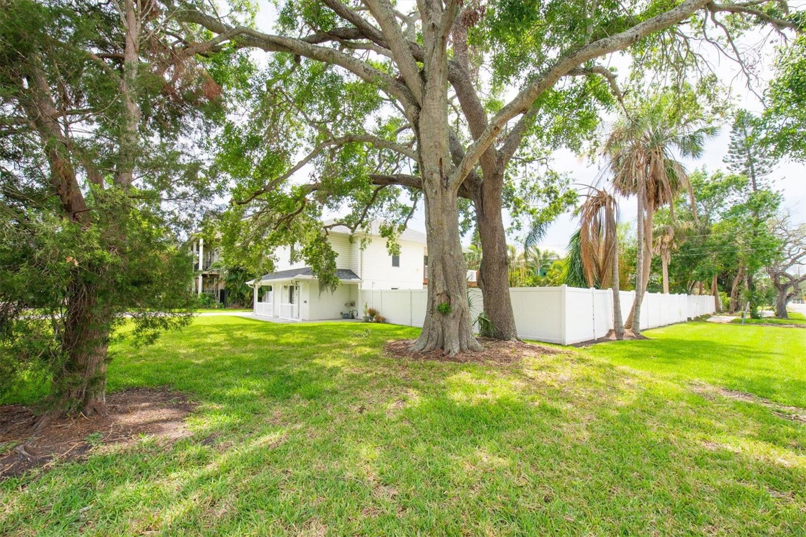 BOCA CEIGA PARK - Residential