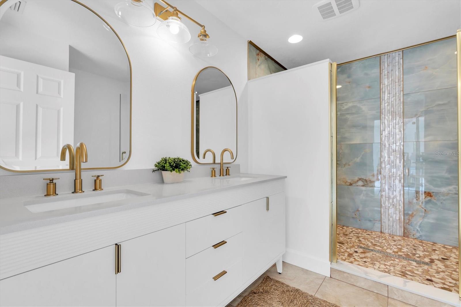 BOCA CEIGA PARK - Residential