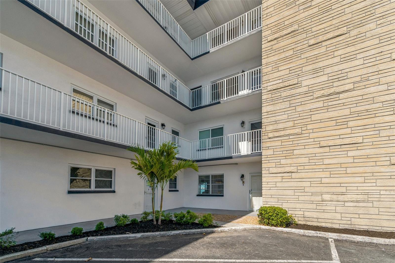 TOWN SHORES OF GULFPORT - Residential