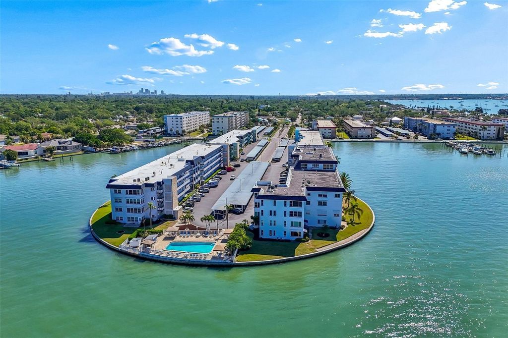 Photo of 5960 30th Avenue S #114, Gulfport, FL 33707 (MLS # TB8502077)