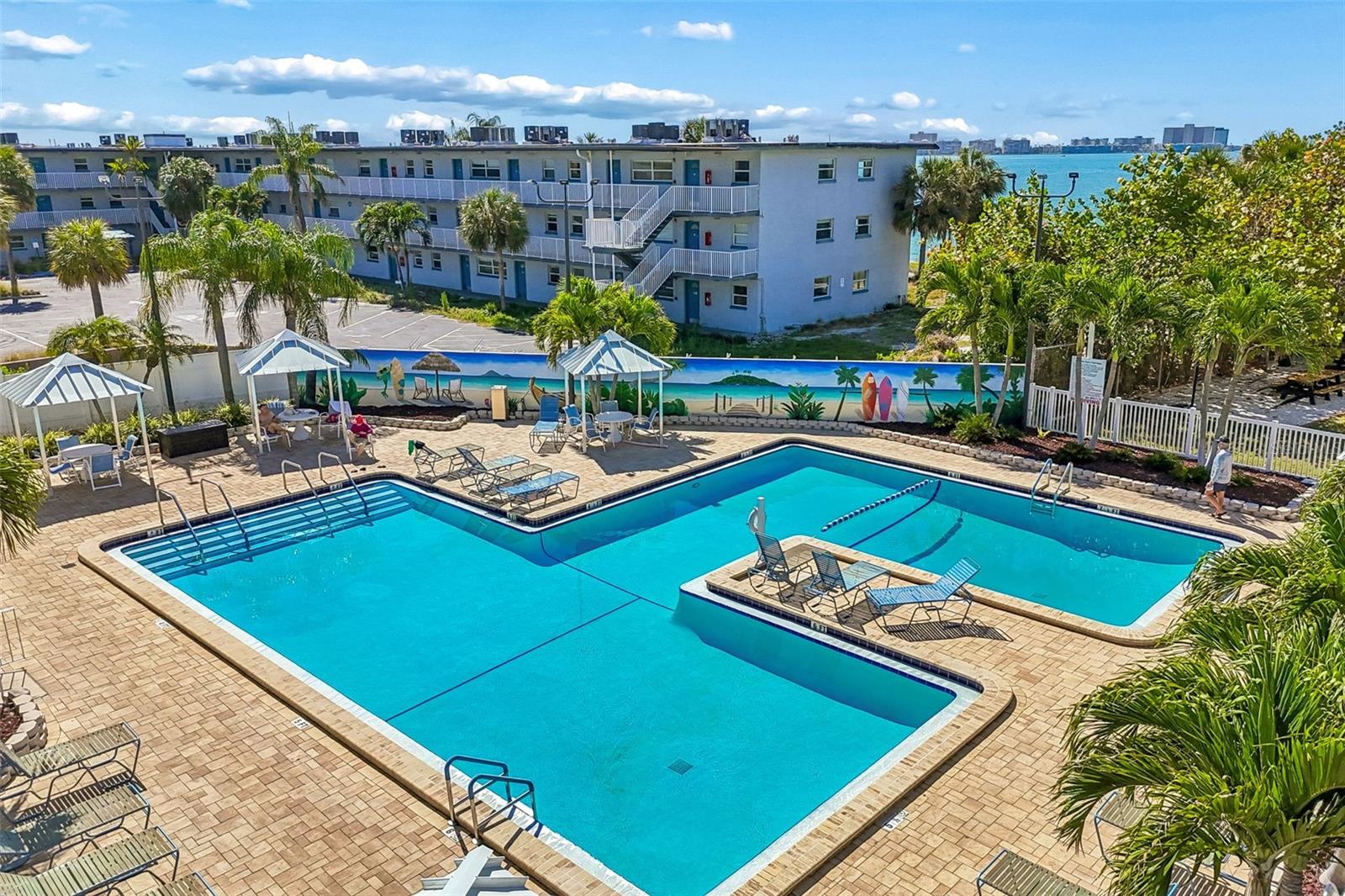 TOWN SHORES OF GULFPORT - Residential