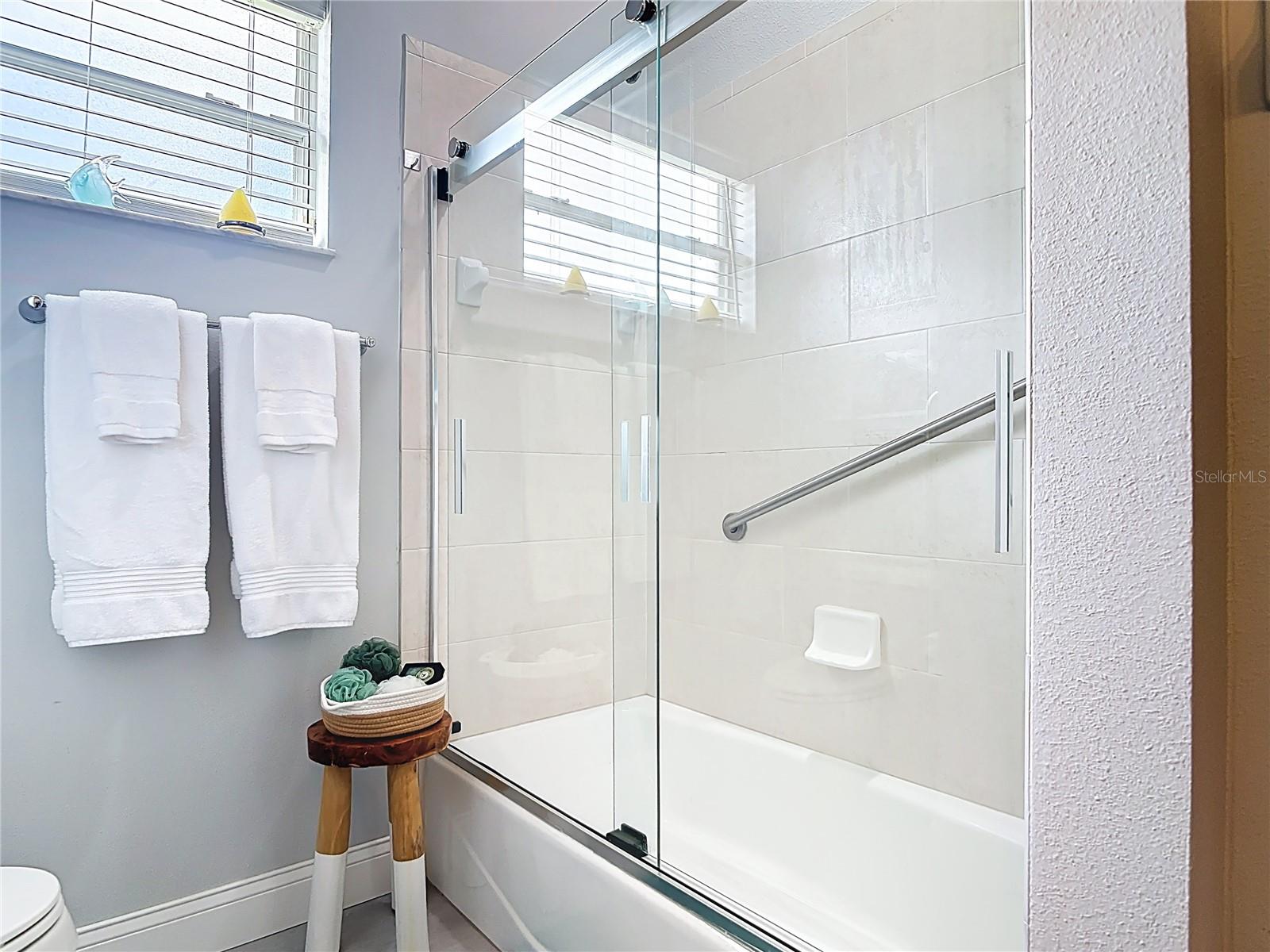 CYPRESS HEAD PH 02B - Residential