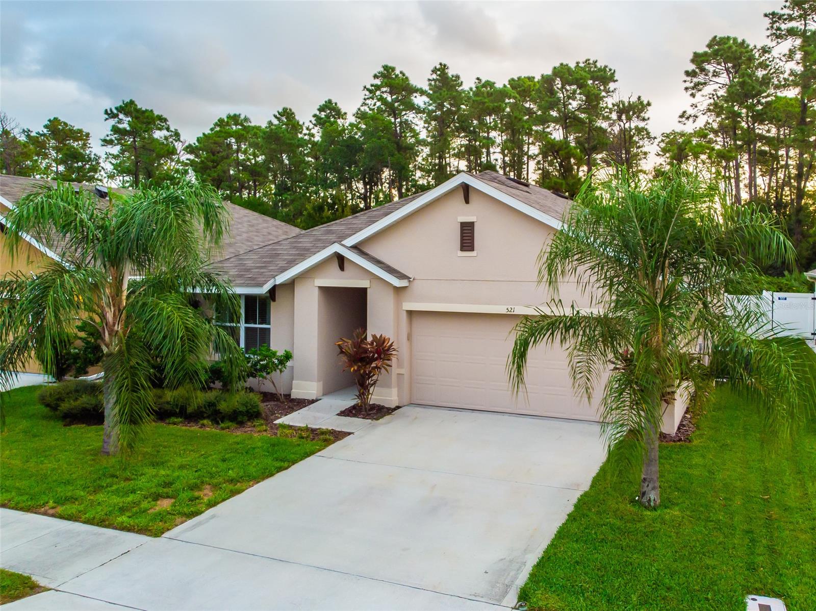 Sabal Lakes - Residential