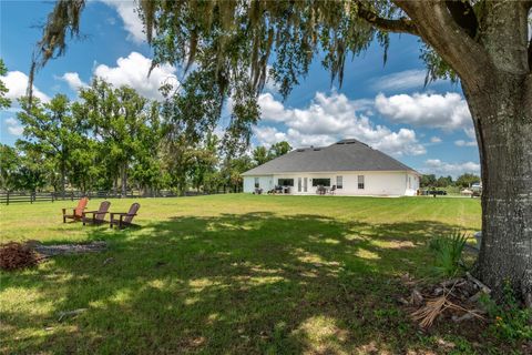 Tiny photo for 5450 NW 100th Street, Ocala, FL 34482 (MLS # OM725238)