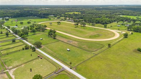 Tiny photo for 5450 NW 100th Street, Ocala, FL 34482 (MLS # OM725238)