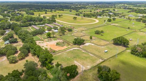 Tiny photo for 5450 NW 100th Street, Ocala, FL 34482 (MLS # OM725238)