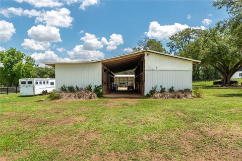 Tiny photo for 5450 NW 100th Street, Ocala, FL 34482 (MLS # OM725238)
