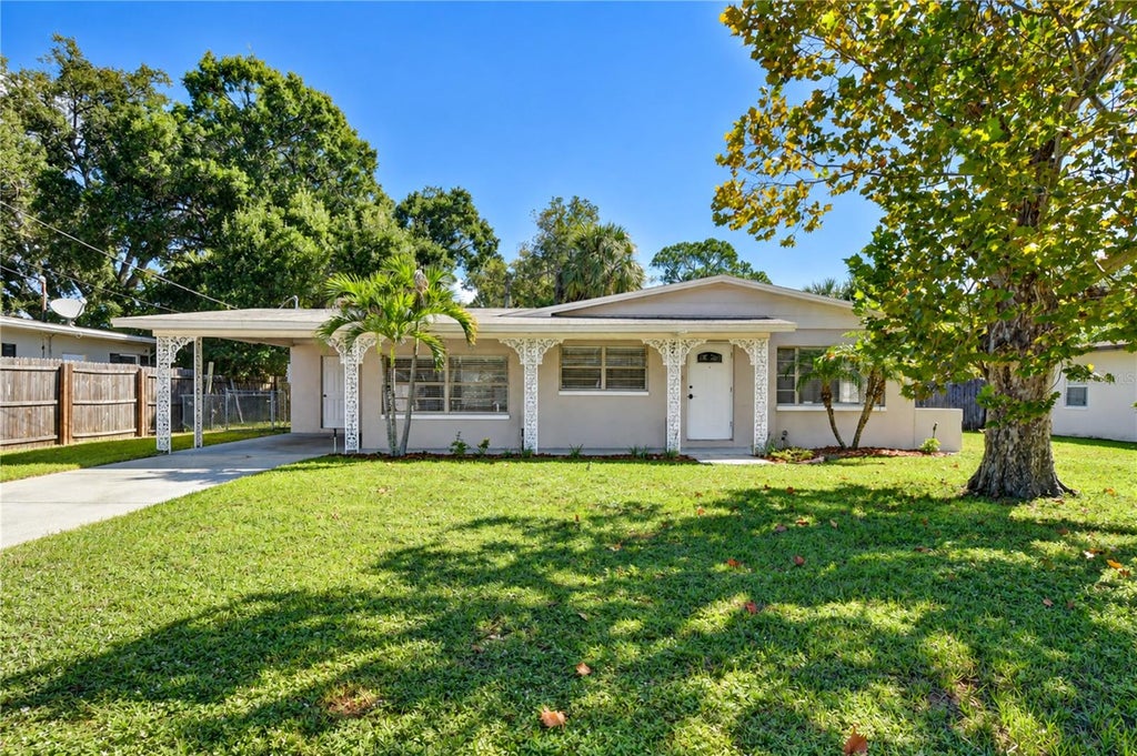 Photo of 4508 S Lois Avenue, Tampa, FL 33611 (MLS # TB8558689)
