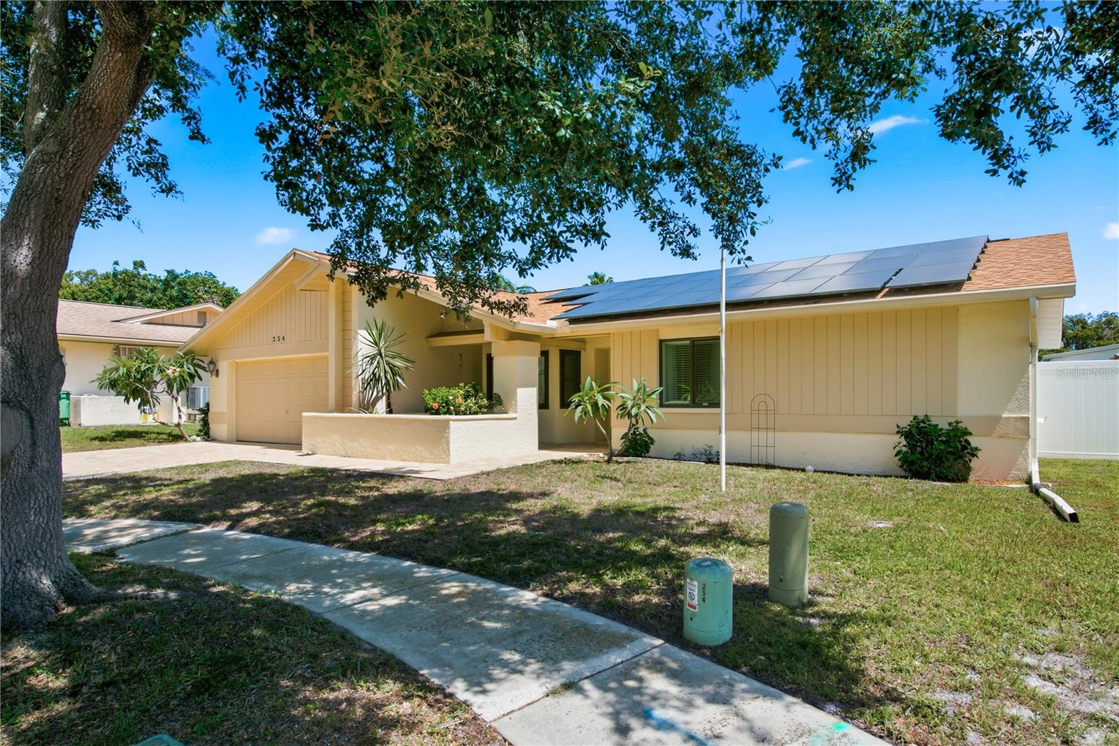 254 TIMBERVIEW DRIVE