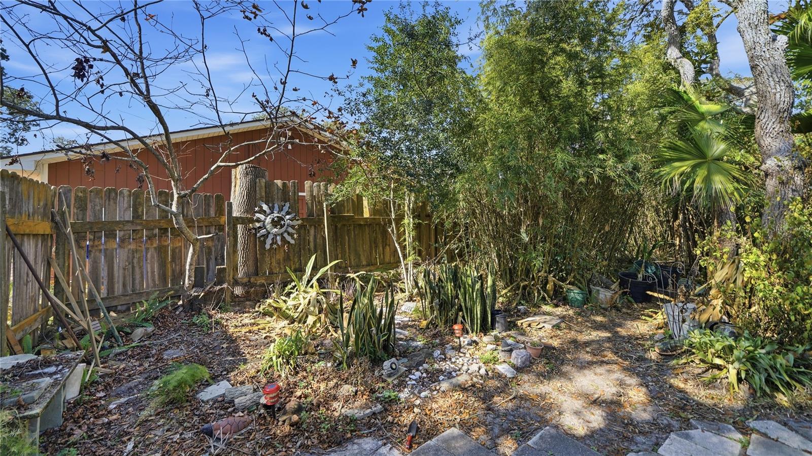 SUNSET PARK - Residential