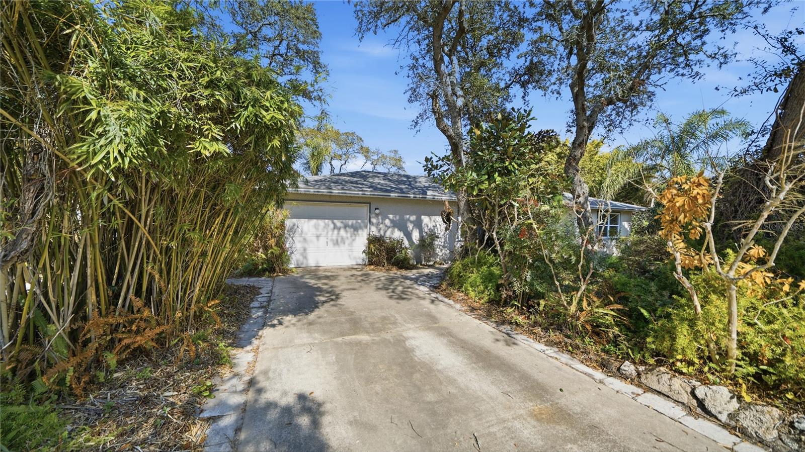 SUNSET PARK - Residential