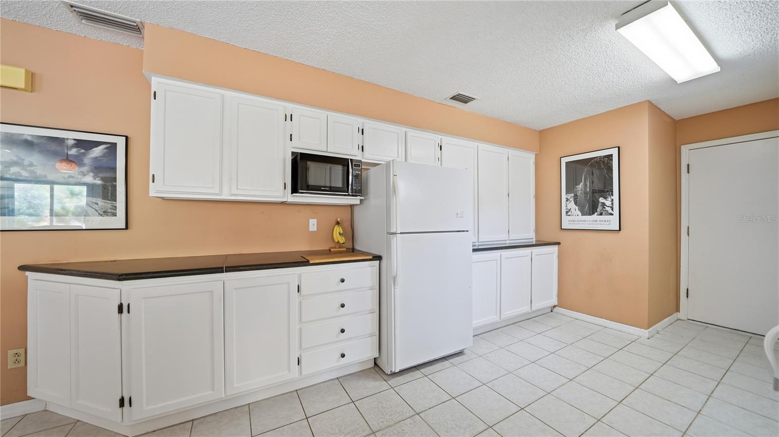 SUNSET PARK - Residential