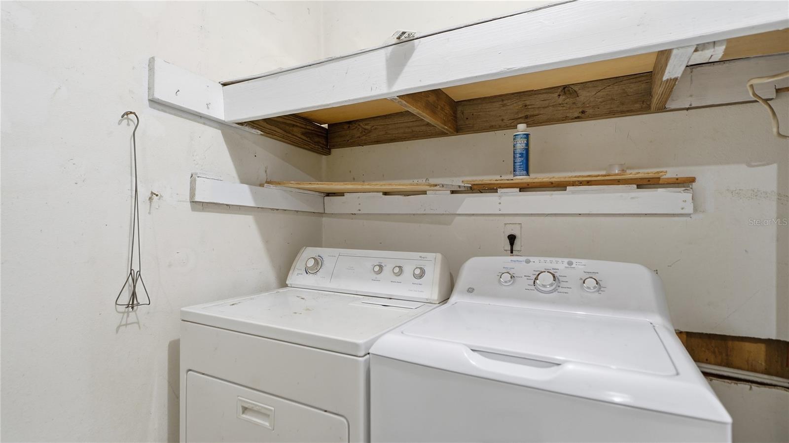 SUNSET PARK - Residential