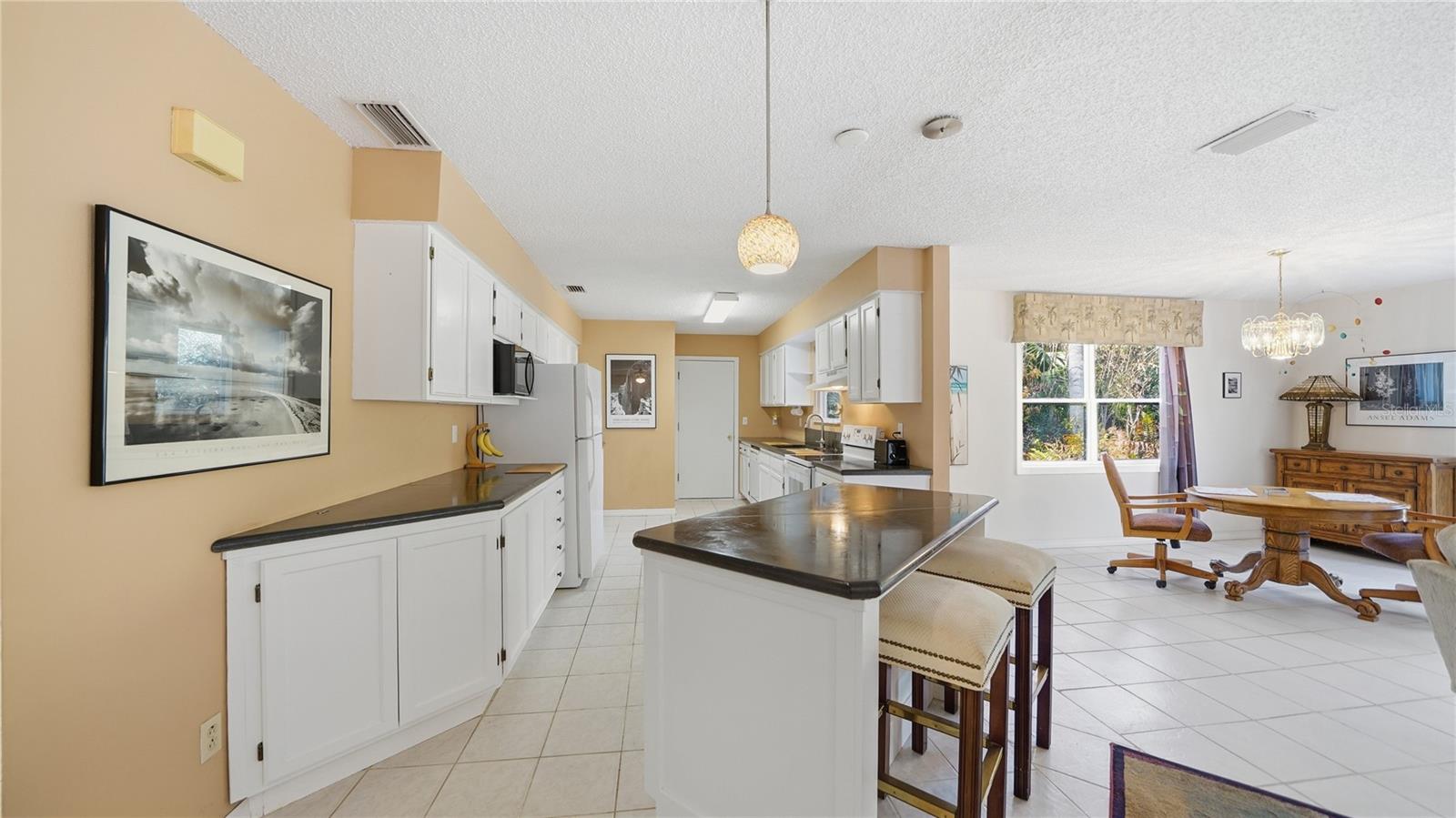 SUNSET PARK - Residential