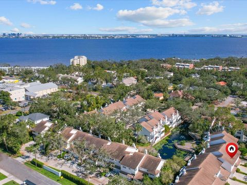 A home in TAMPA