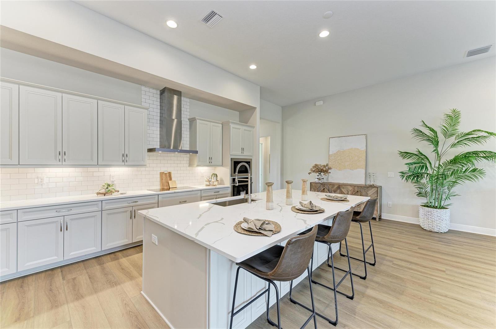 TRIPLE CREEK - Residential