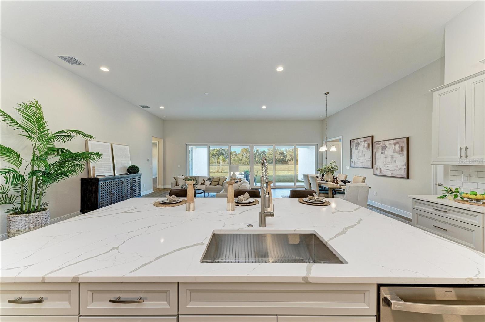 TRIPLE CREEK - Residential